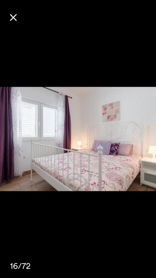 Studio Apartmant Leona With Parking Place Split Kültér fotó